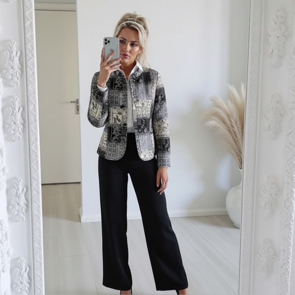 Vintage Dressbarn Embroidered Tapestry Jacket - Picture 11 of 11